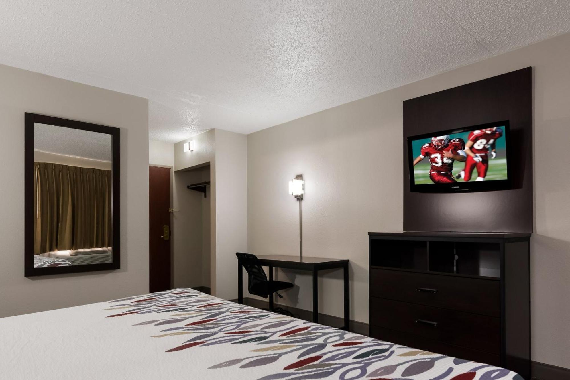 Red Roof Inn Hartford- New Britain Eksteriør bilde