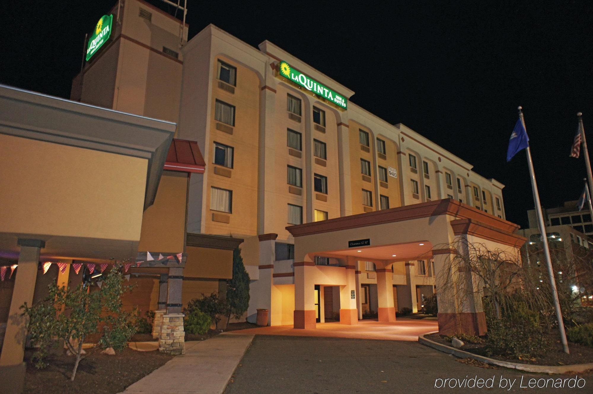Red Roof Inn Hartford- New Britain Eksteriør bilde
