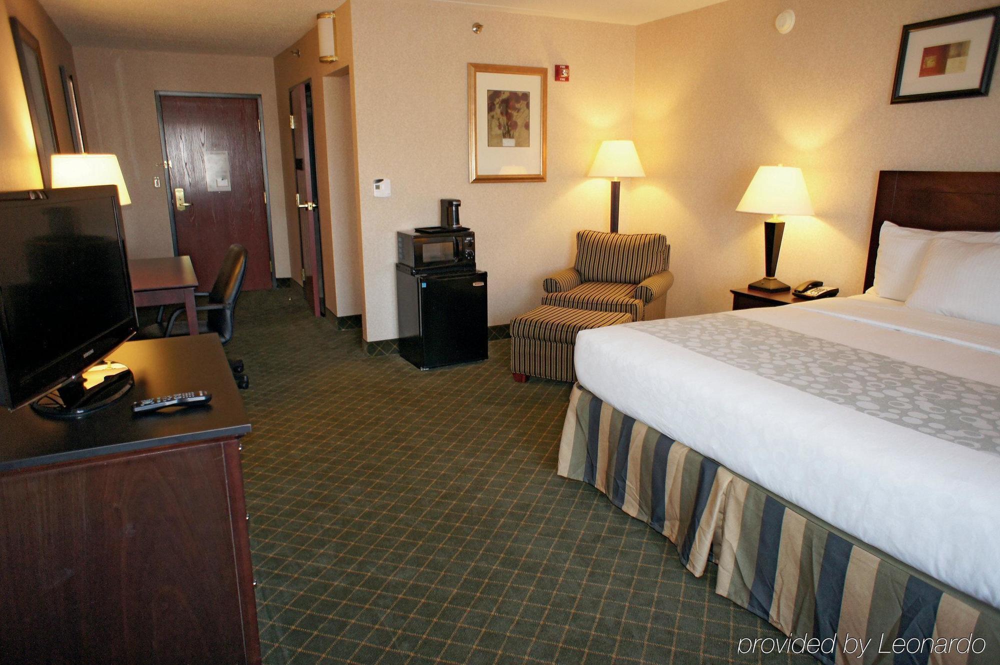 Red Roof Inn Hartford- New Britain Eksteriør bilde