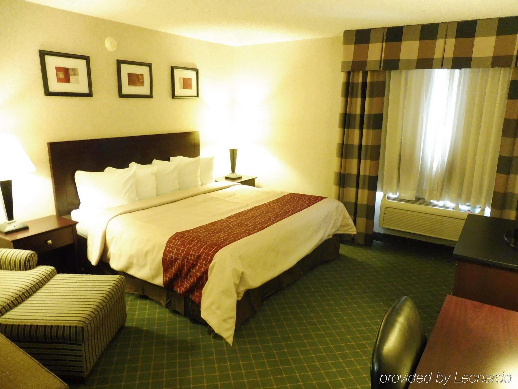Red Roof Inn Hartford- New Britain Eksteriør bilde